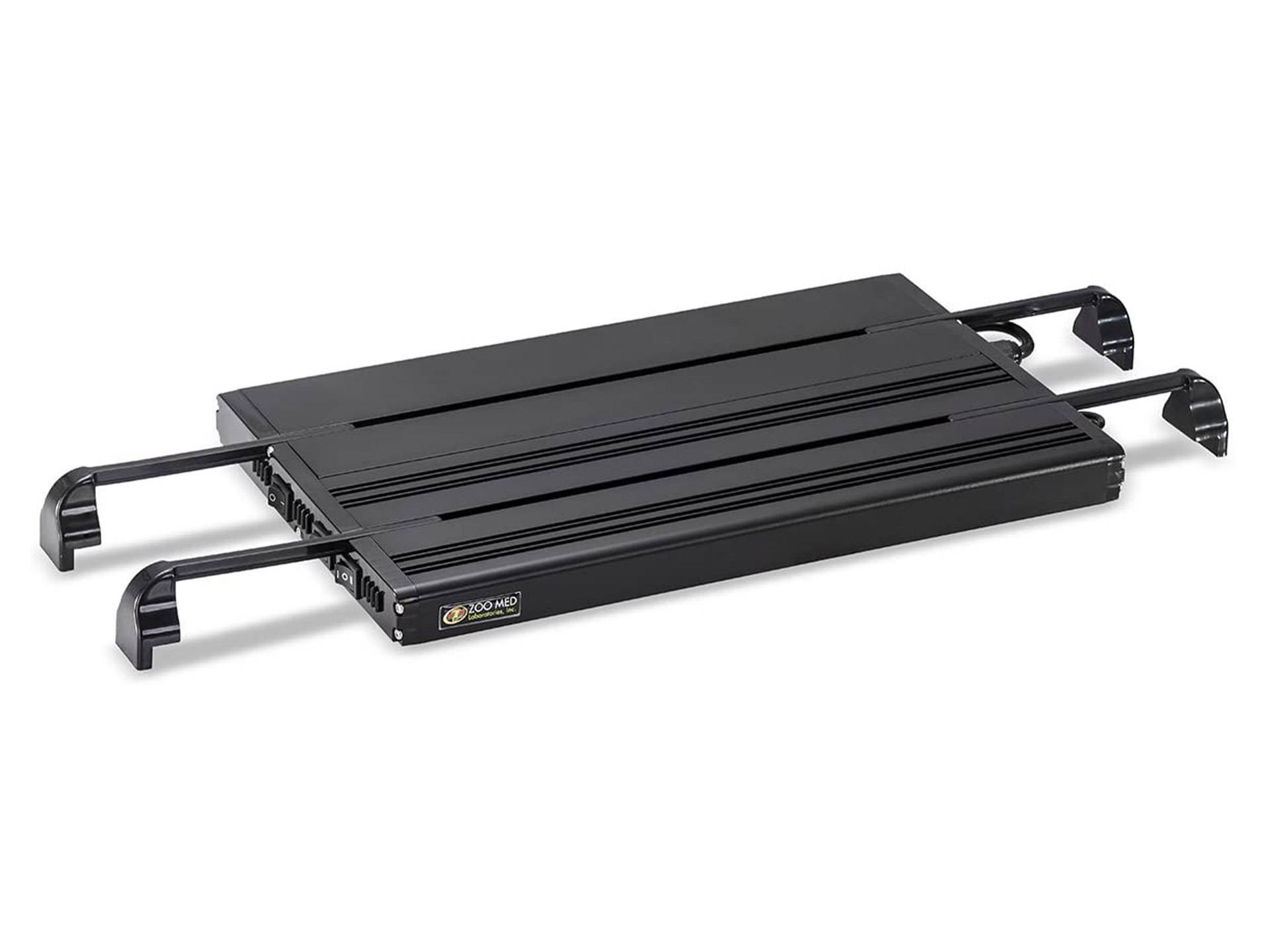 Rampe d'éclairage LED pour terrarium 35 cm Zoo Med Reptisun huitième